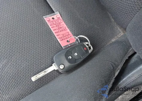 2018 Chevrolet Cruze Lt Auto z USA, uszkodzony, nr VIN 3G1BE6SMXJS523493